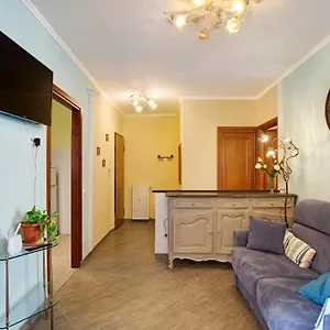 casa-vacanze-laura-e-elena.hotelitalianriviera.com/
