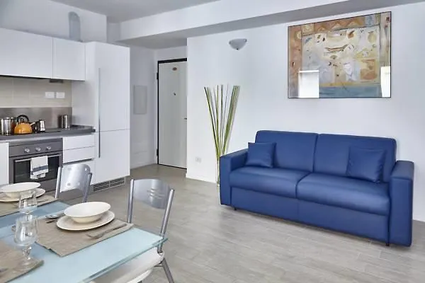 Center City Central Station Apartment Milan