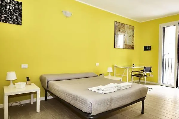 Center City Central Station Apartment Milan 0*,  Italy