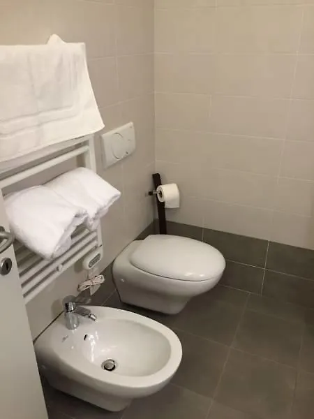 Center City Central Station Apartment Milan